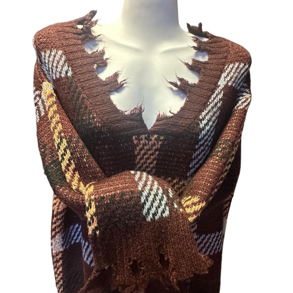 Entro Tunic with Distressed Detail Fall Plaid Pattern V-Neck Size L - Picture 1 of 11